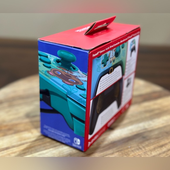 Nintendo Switch PDP Faceoff Deluxe+ Audio Wired Controller Animal Crossing NWT - Picture 4 of 8